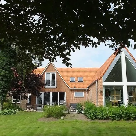 Art Apartment Sonderbygaard 3*